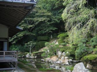 医光寺庭園.jpg