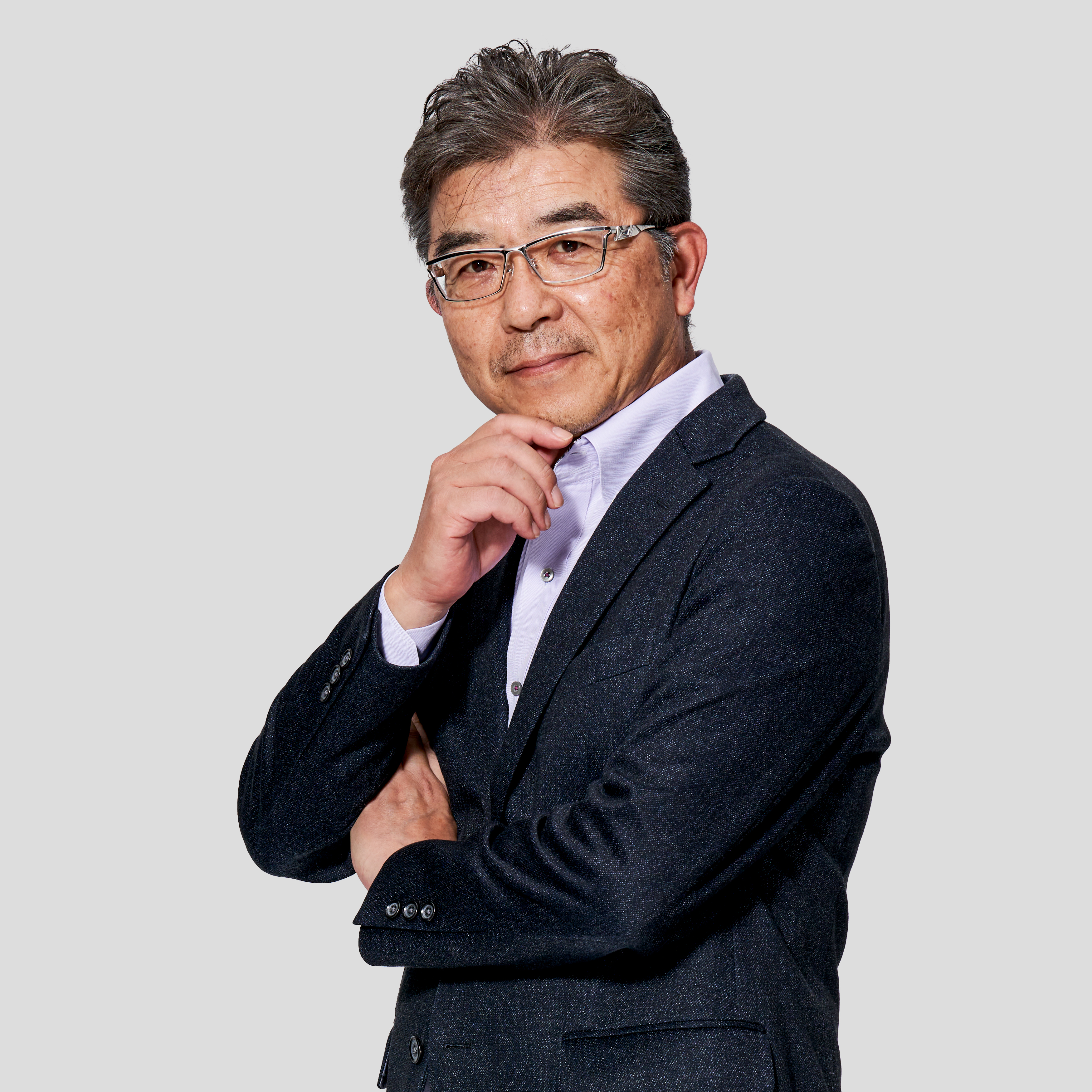 板垣さんプロフィール写真.jpg